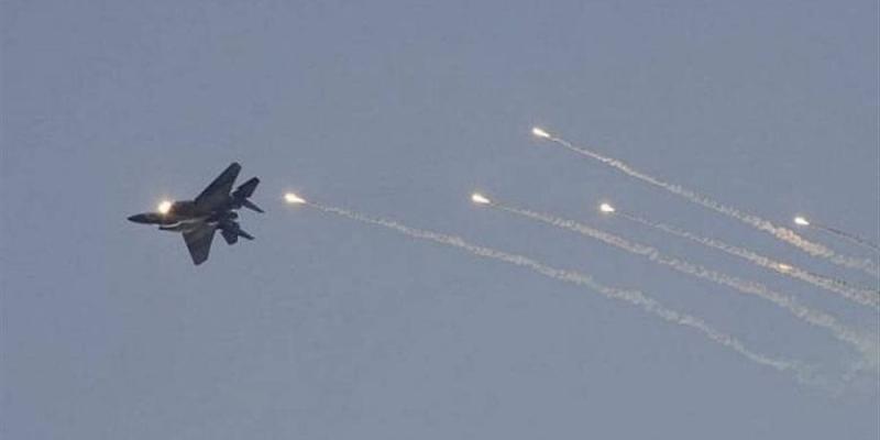 شهيد وعدة إصابات إثر استهداف طيران الاحتلال مواطنين شرق جباليا شمالى غزة